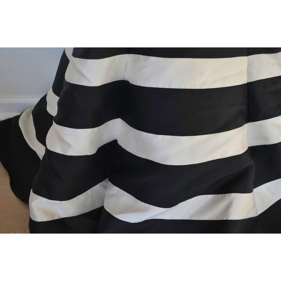 Black and White Mac Duggal Mermaid Dress - Picture 7 of 9